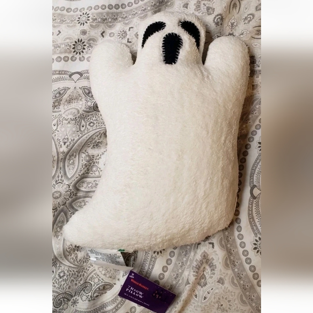 Ghost Pillow Sherpa Plush White World Market Novelty Spooky Halloween Haunt Boo